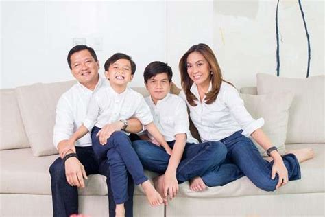 Karen Davila Boyfriend 2023: Dating History & Exes .